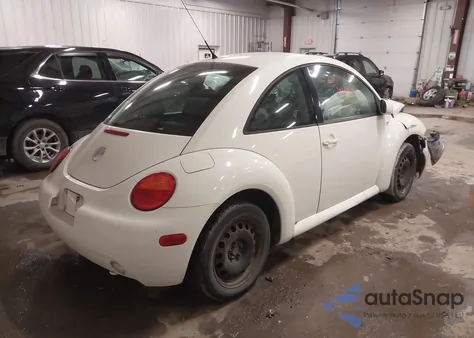2003 Volkswagen New Beetle Gl z USA, uszkodzony, nr VIN 3VWBK21C43M409964